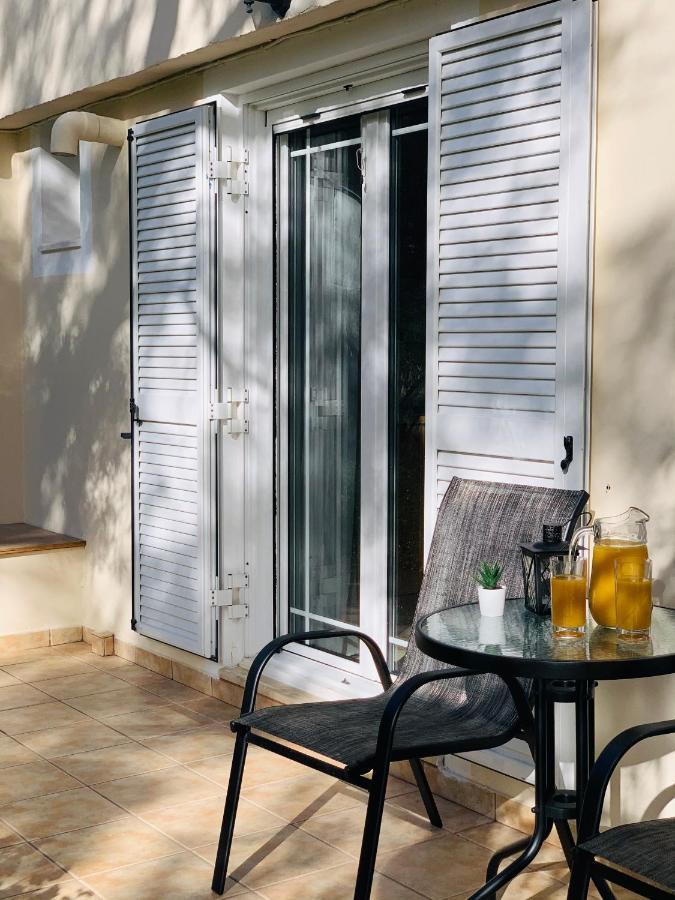 Olive Tree Apartments Lefkada City Bagian luar foto